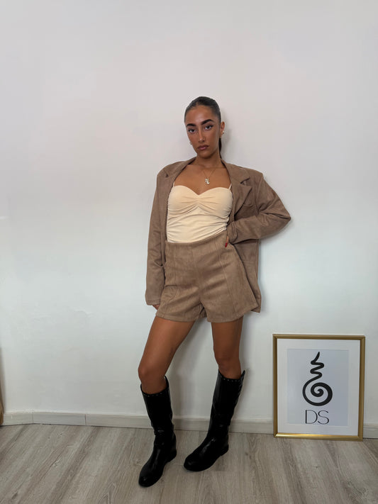 Shorts Sand