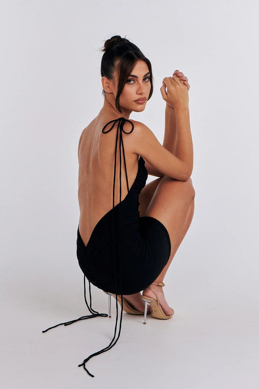Abito Mikaela Corto
