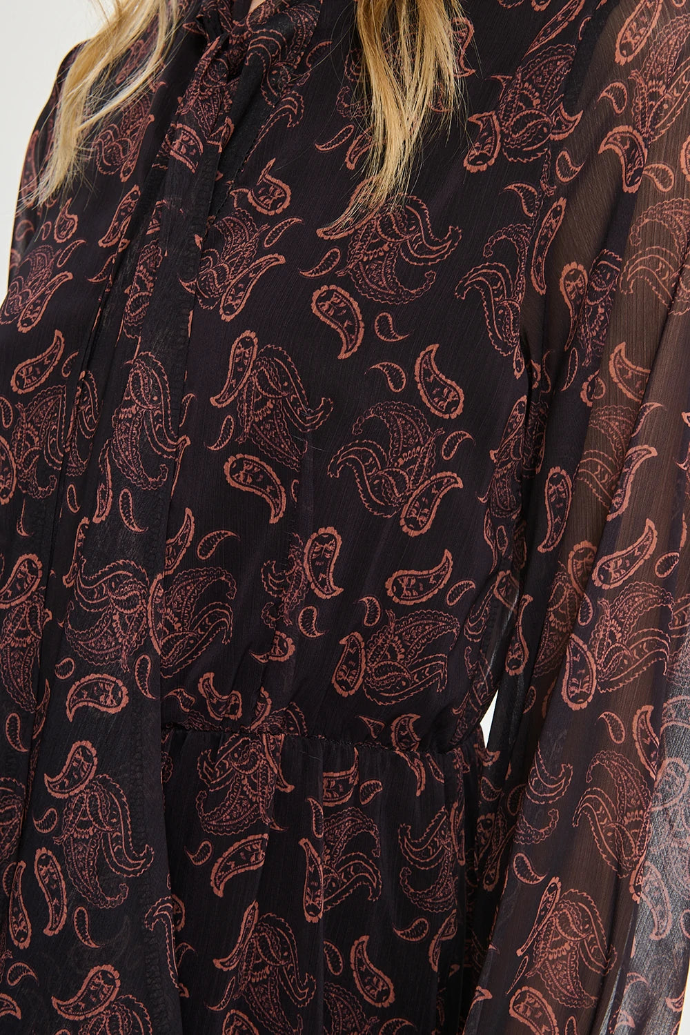 Abito Paisley